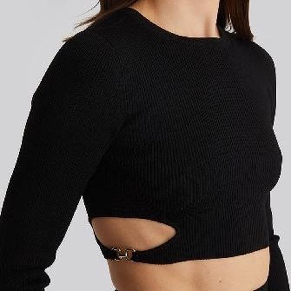 525 american cropped buckle cutout top